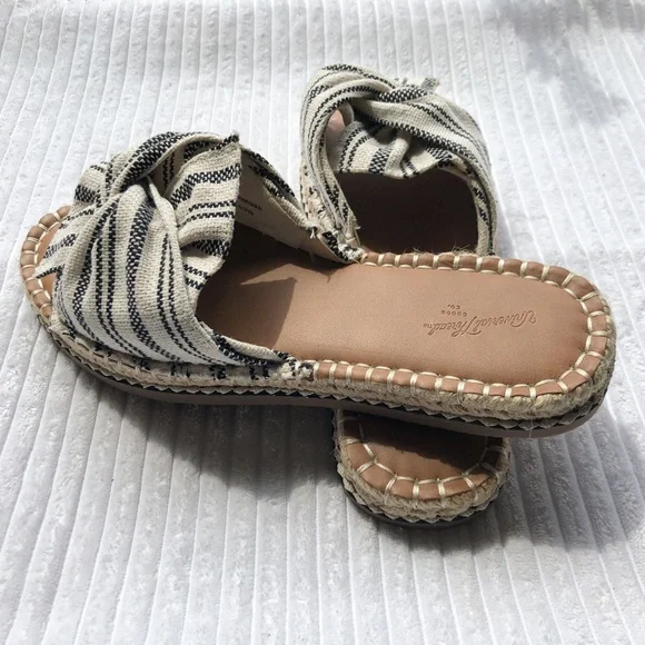 NWOT – Universal Thread Lila Knotted Espadrille Slide Sandals. Size 7.5 - Picture 3 of 8